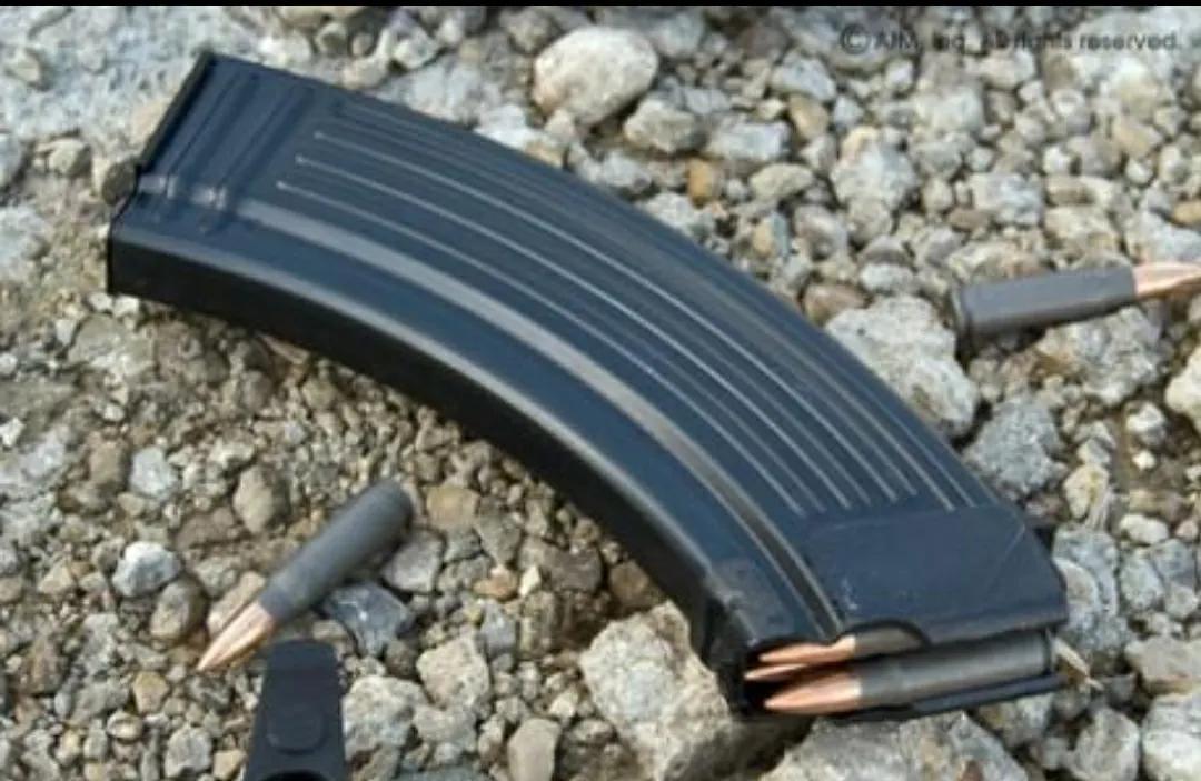 m4a1突击步枪玩具英雄级武器,m4a1突击步枪逃离塔科夫满改