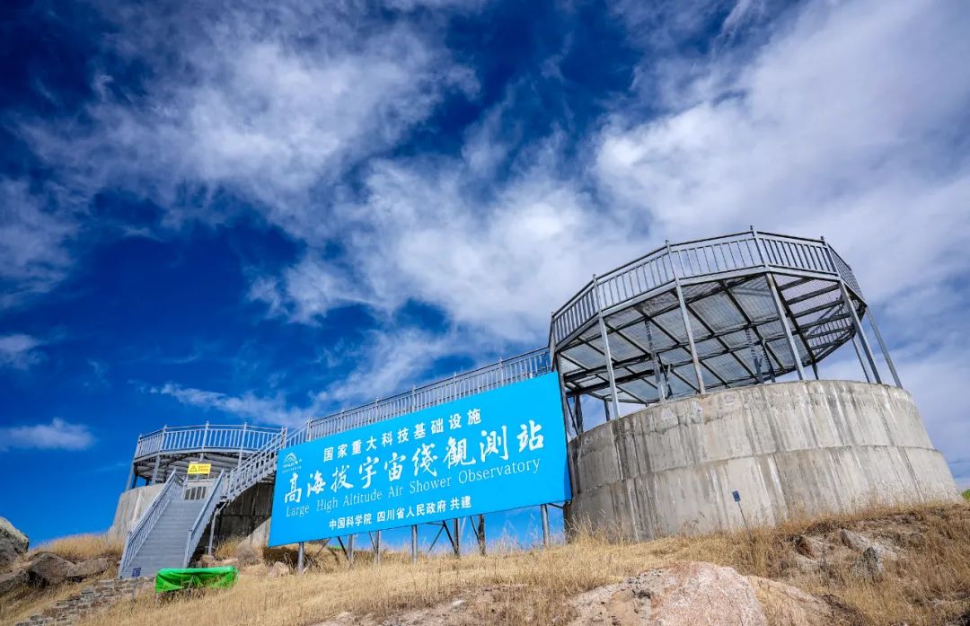 占地45亩的标准足球场馆,116公顷几个足球场