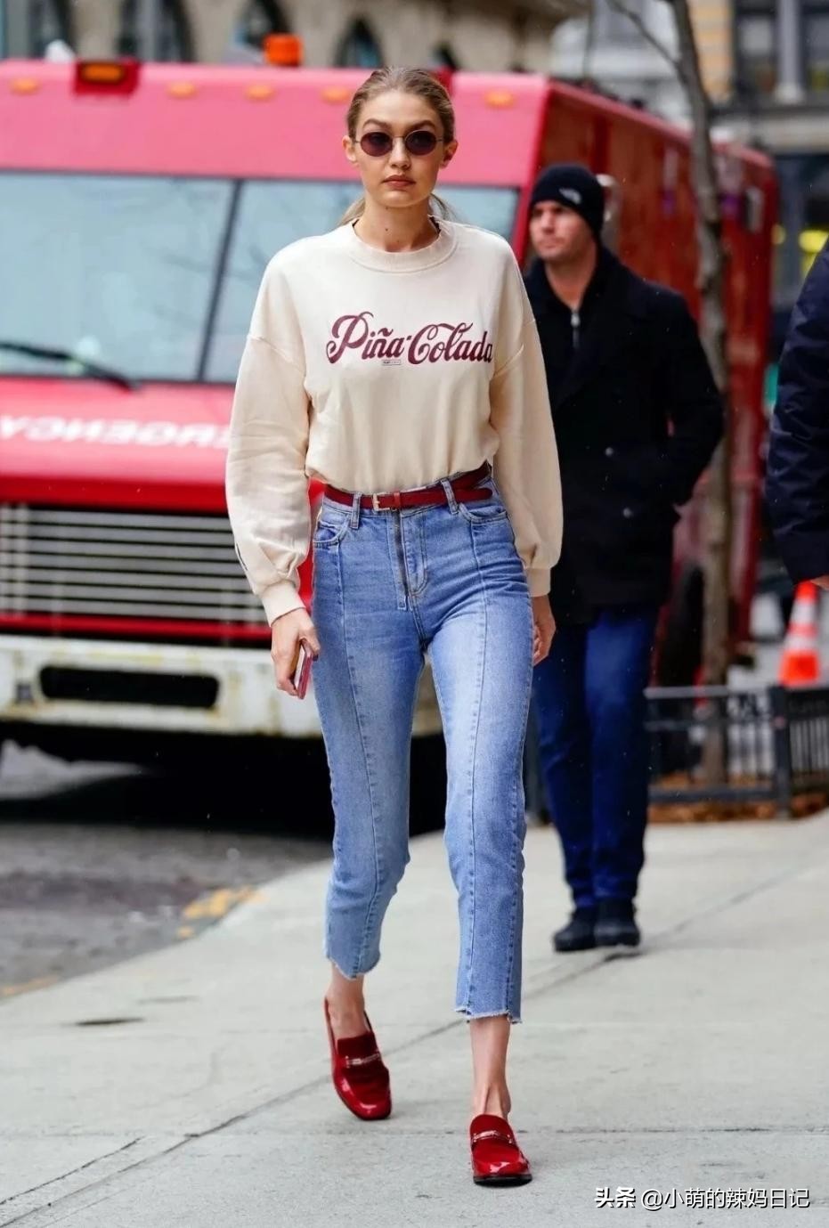 奔五奔六的女人别总说穿衣难,奔五奔六的女人不要穿得太老气