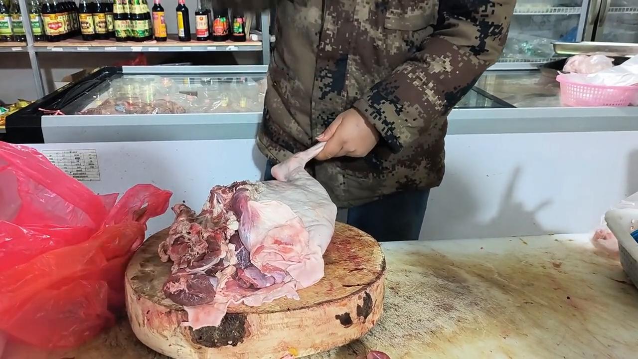 为啥在外地的耐得住羊肉不膻，肉也好吃#大口吃肉
