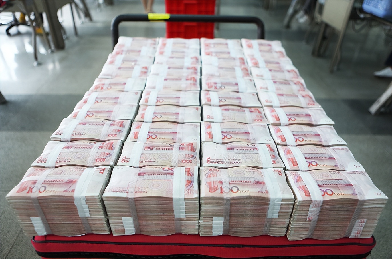 手中有十万现金怎么理财,现在现金该如何理财呢