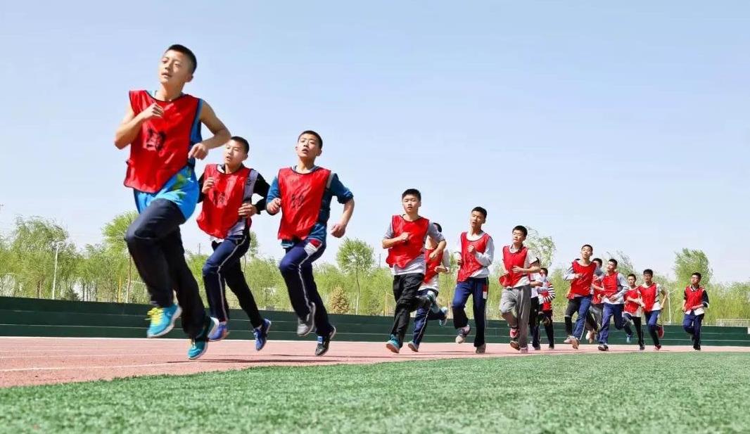 体育纳入初高中学业水平考试,体育纳入高考学业成绩