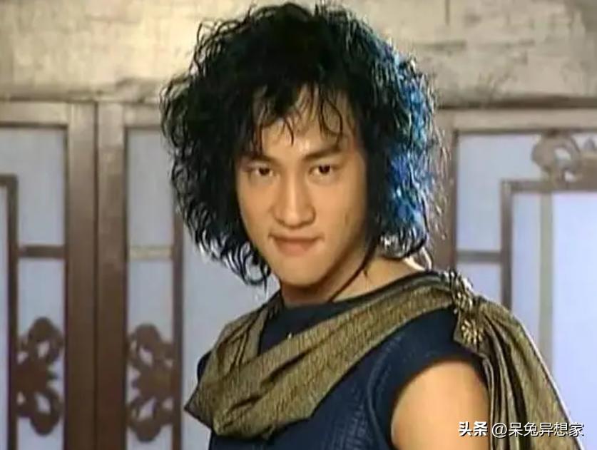 何润东的泡面发型图片,何润东板寸发型