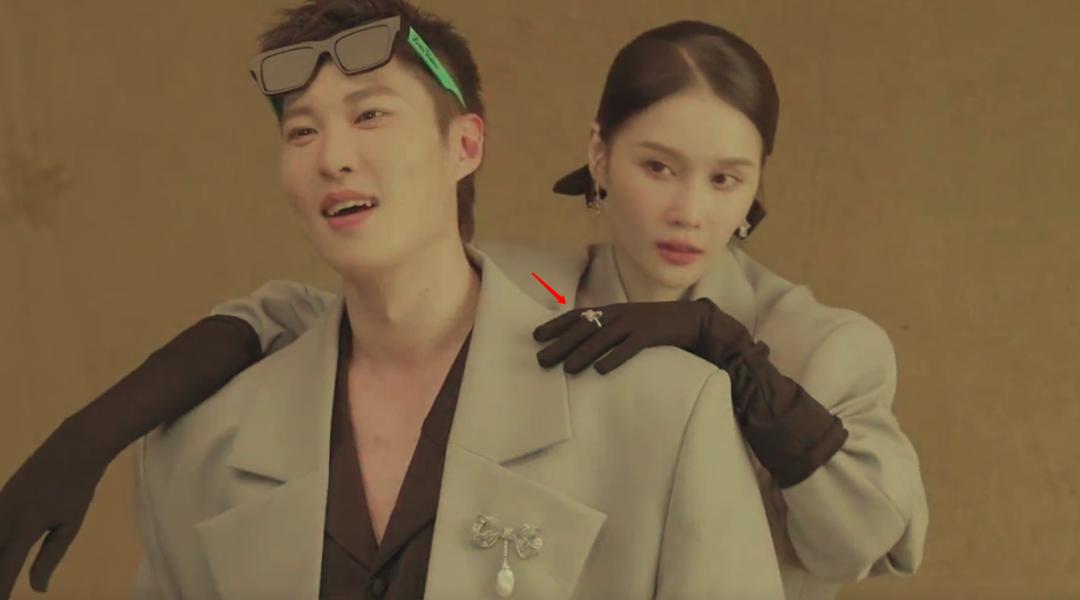 球球曝光新恋情,球球跟新男友照片