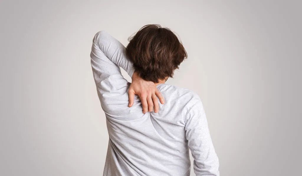 湿疹症状有哪些？湿疹原因、预防一次看，4招有效止痒