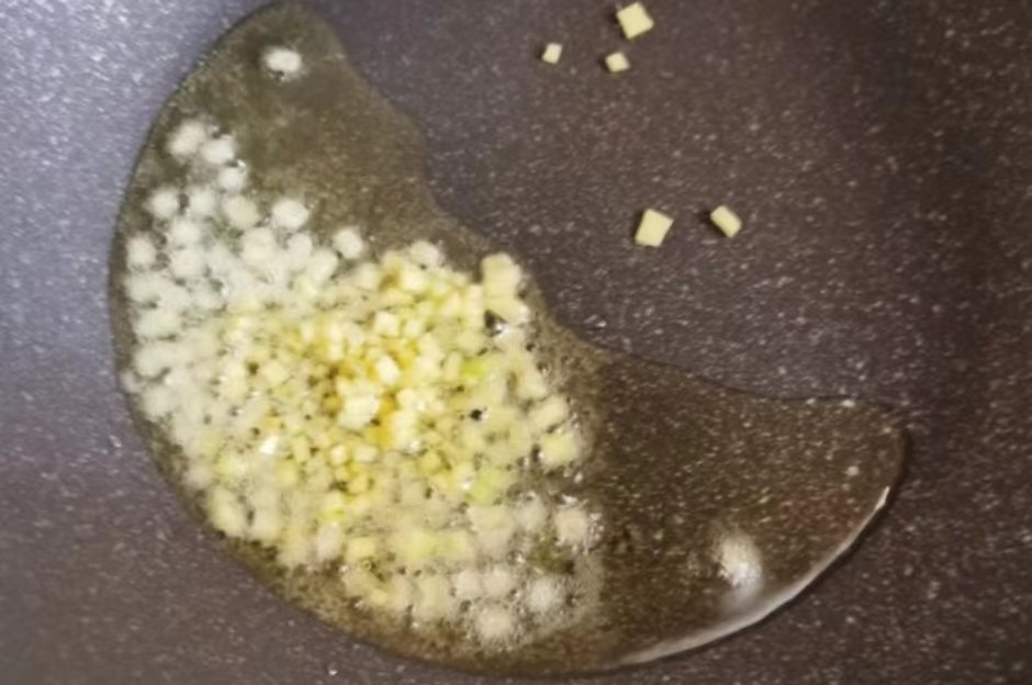 番茄丝瓜毛豆适合减肥,减脂期青菜和番茄怎么吃