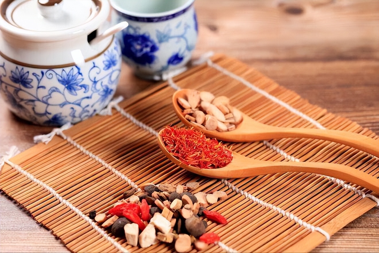 肛周脓肿中药热敷配合三黄膏,三黄散外敷消炎效果怎么样