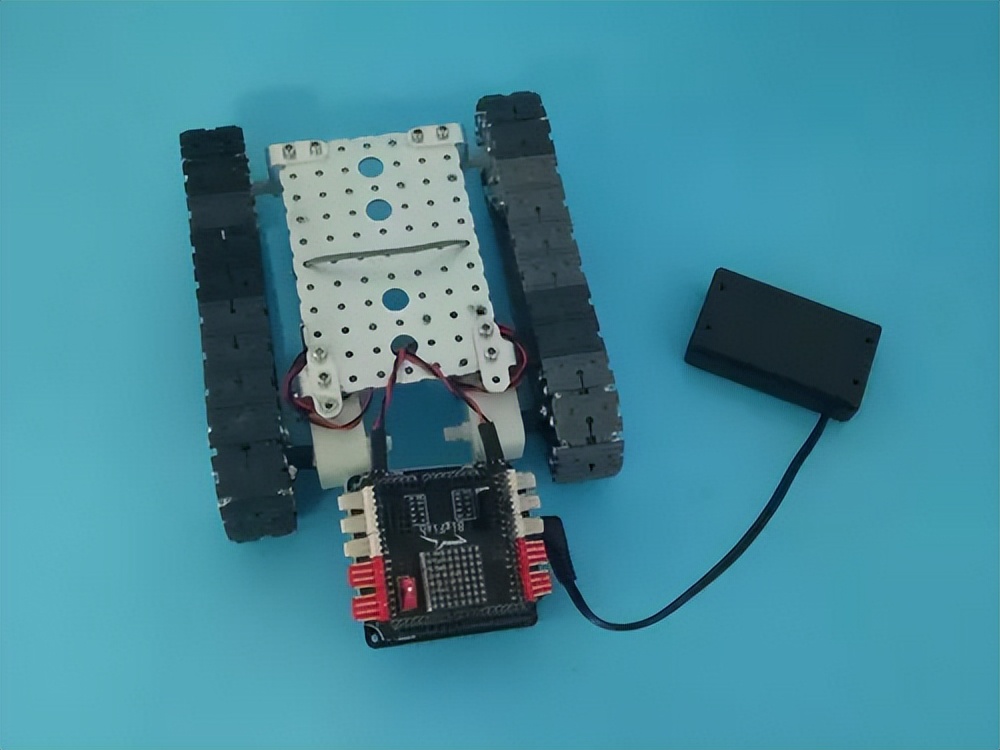 伸缩履带底盘制作视频教程,自己动手做履带底盘