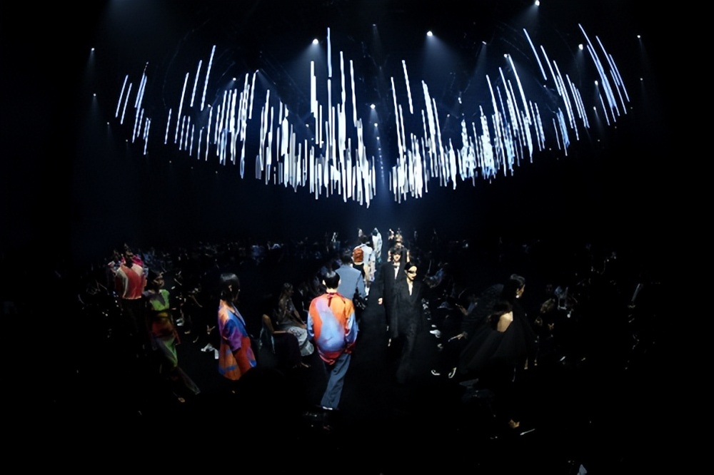 urbanrevivo内部优势,urbanrevivo最新款