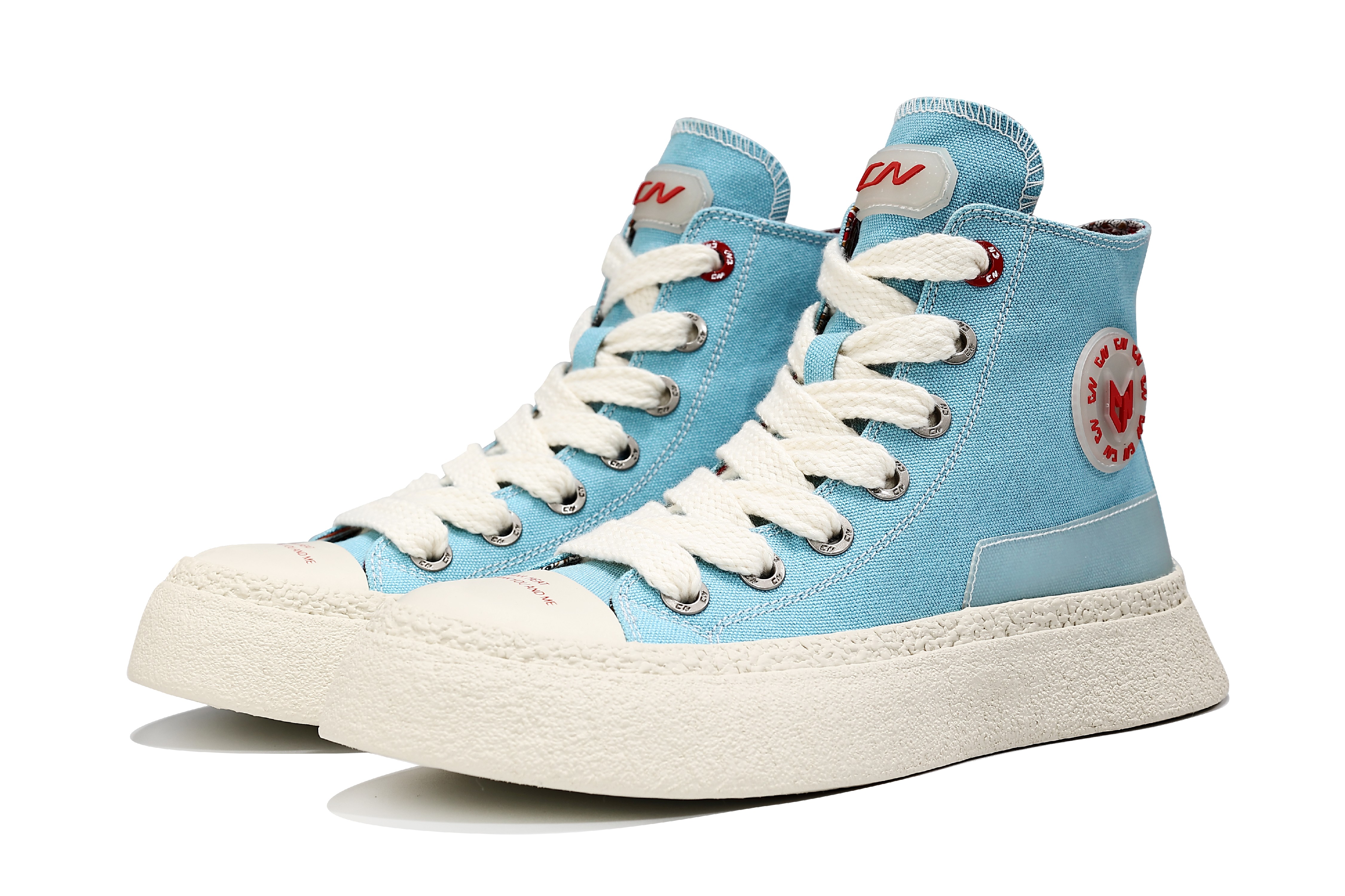 什么样的帆布鞋不输匡威,比匡威出名的帆布鞋