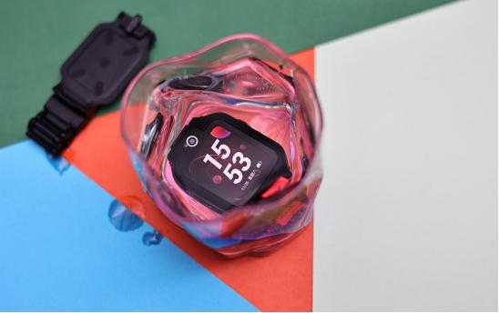 华为儿童手表5XPro深度体验：可翻转、可摘取屏幕，玩法更有趣