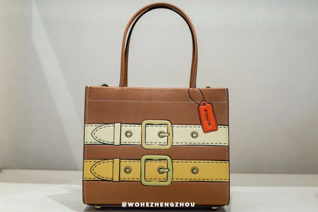 人民路丹尼斯放大招，全品类狂欢购！满返、折扣在线宠粉