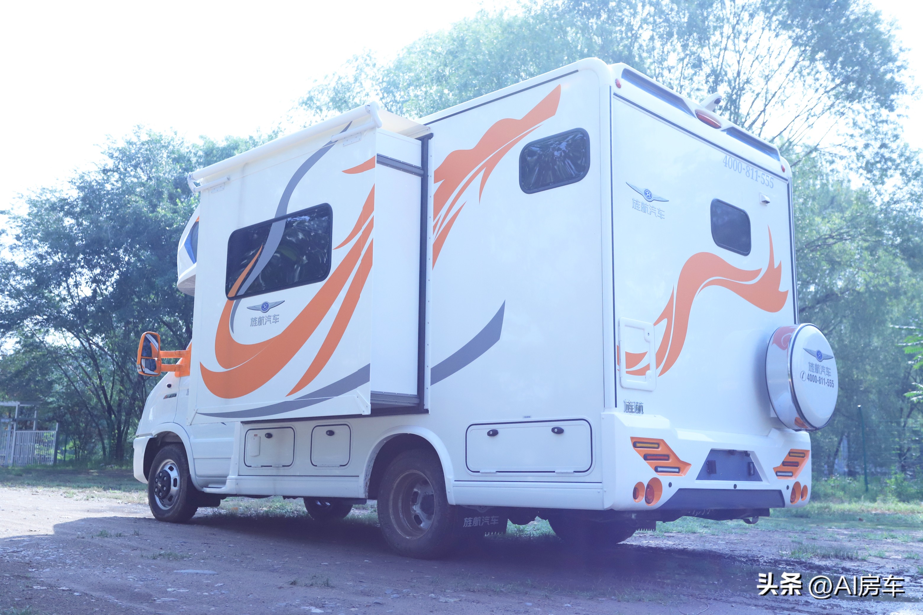 7人房车超大空间,旅行最舒服的十万左右七座房车