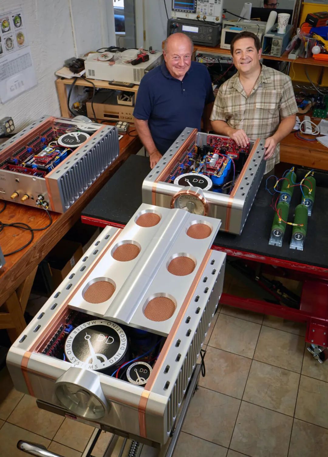 DanD’AgostinoRelentlessPre前级+Epic1600单声道后级