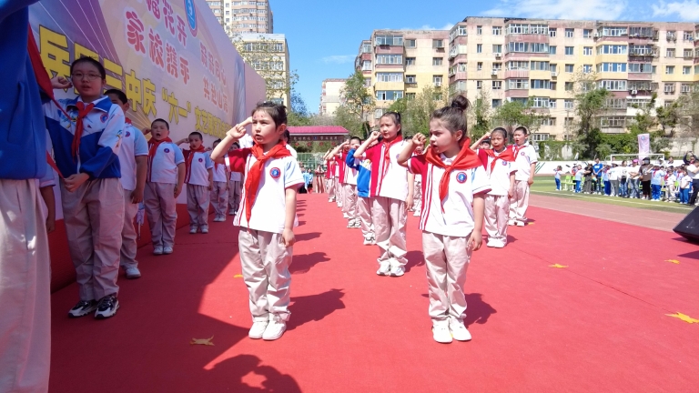 籽籽同心童心向党舞蹈,籽籽同心小学生演讲视频