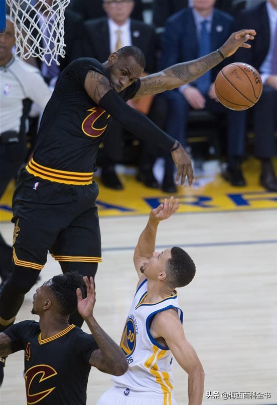 詹姆斯推土机掩护,詹姆斯恶意犯规励志视频