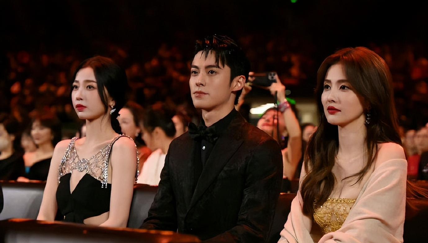 微博之夜照妖镜小动作,微博之夜成女星照妖镜