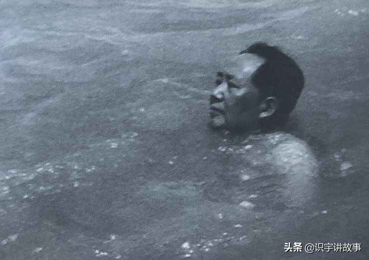 一次看个够！精心收集毛主席100张经典老照片，一起领略伟人风采
