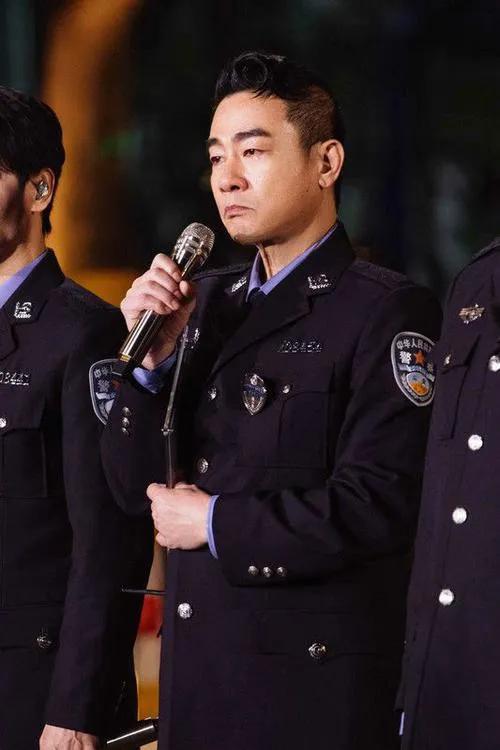 我们的滚烫人生张智霖陈小春默契,张智霖陈小春96年一生豪情一次