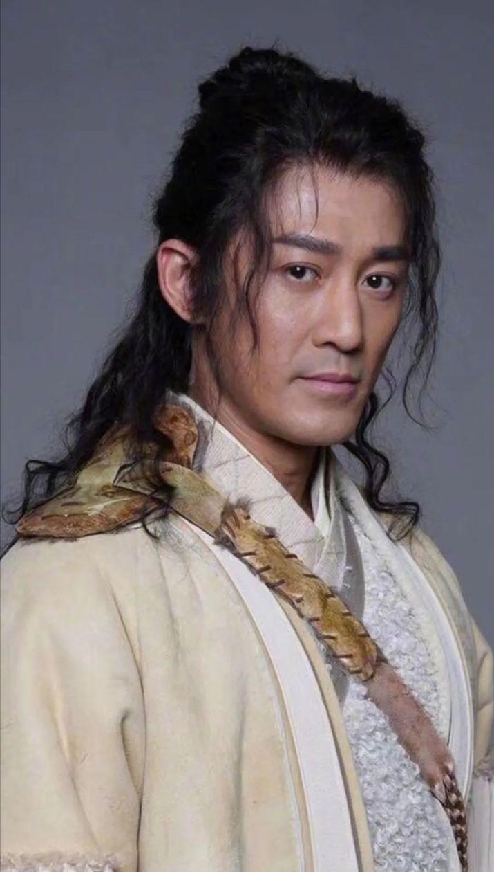 难以超越的13个经典角色,新旧对比15位毁经典的辣眼睛角色