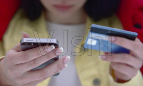 数据流量与wifi同时用怎么关闭,使用数据流量时为什么要关闭wifi