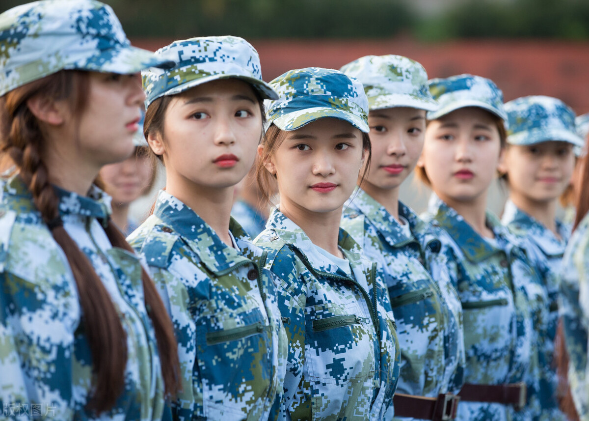 家有女儿应该怎样教育孩子,怎样和青春期的儿子沟通具体方法