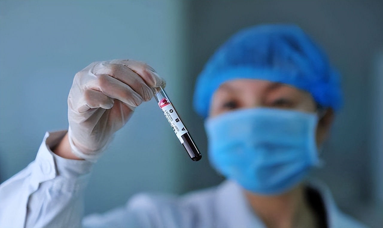 得了梅毒有什么症状？身上会痒吗？梅毒能治愈吗？建议了解一下