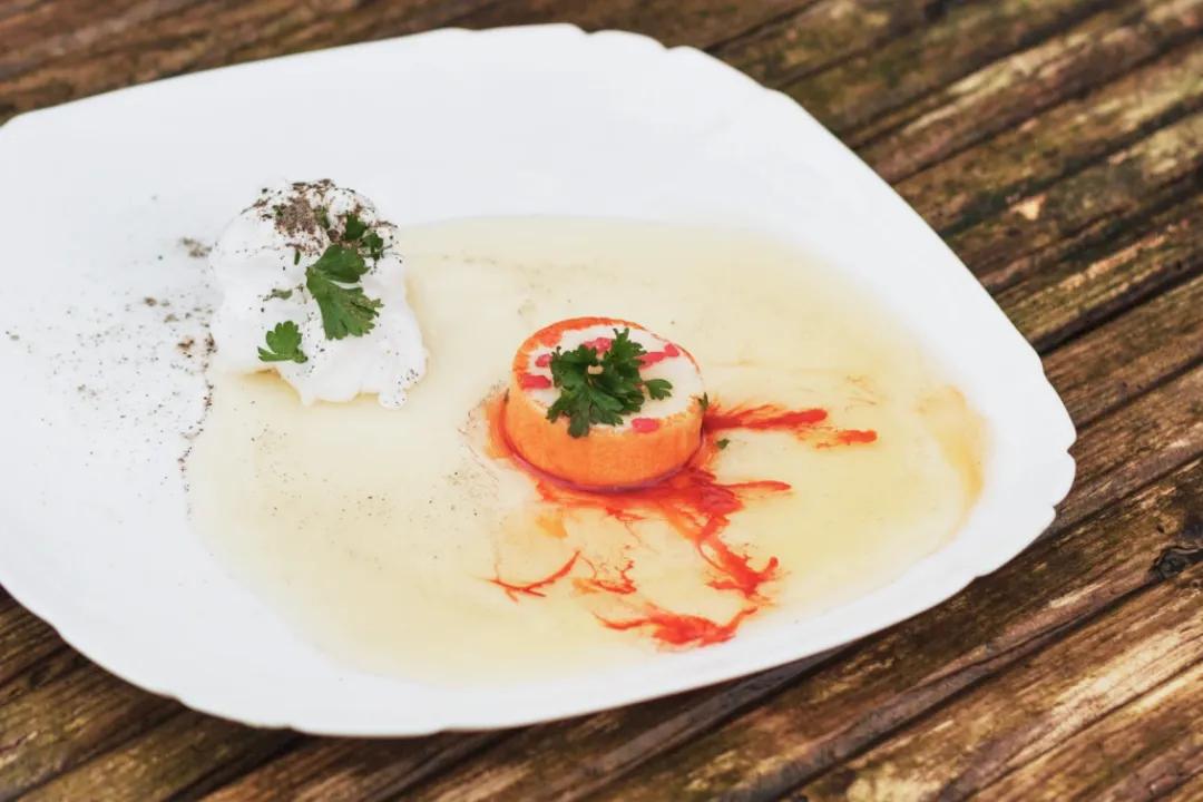 英国小伙开餐馆,英国小伙开虚拟餐厅