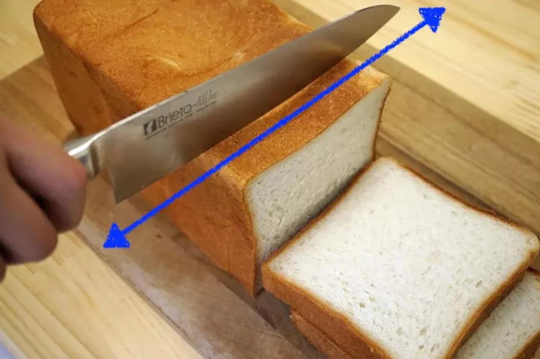 家里没有锯刀怎么切蛋糕胚,吐司怎么切片没有锯齿刀