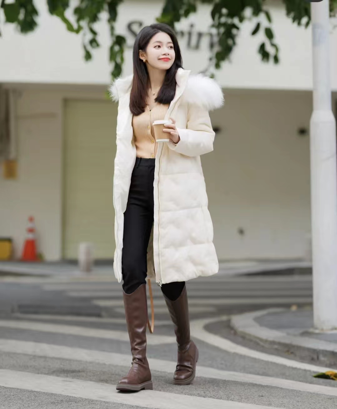 好穿又好搭时尚长筒宽靴,棕色长筒靴子女2022爆款洋气气质