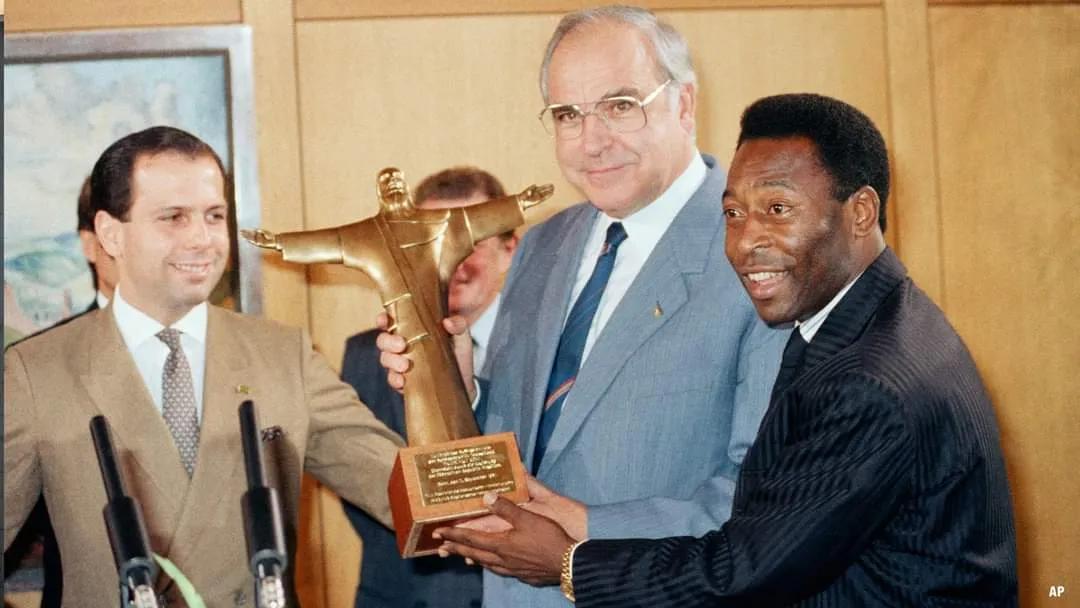 贝利去世巴西会怎样,巴西球王贝利因病去世