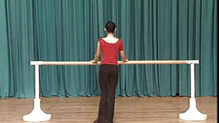 艺考舞蹈生压软开度魔鬼训练痛苦,舞蹈生的软开度魔鬼训练