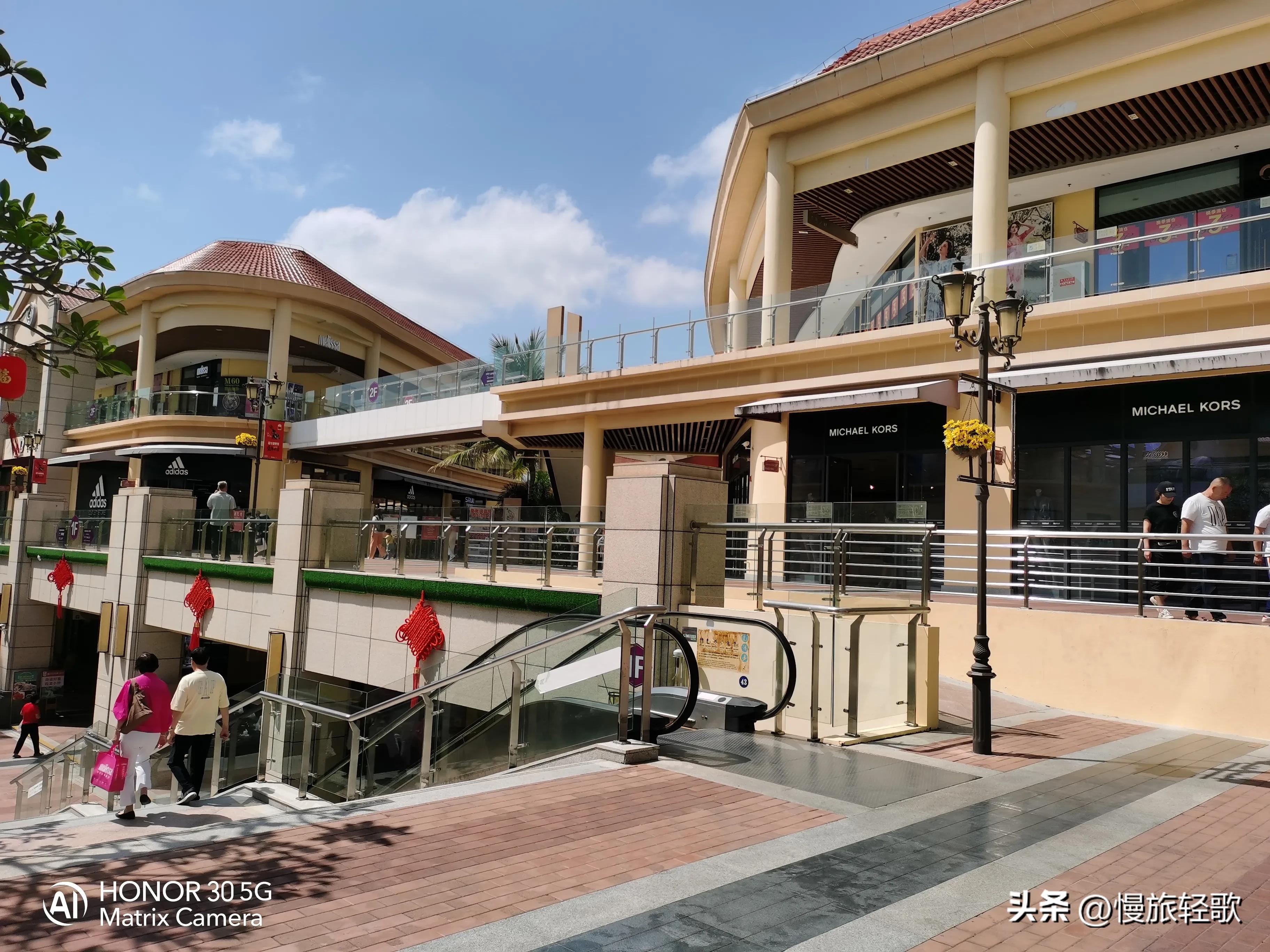 三亚亚龙湾壹号小镇奥特莱斯,三亚奥特莱斯壹号小镇需要逛多久