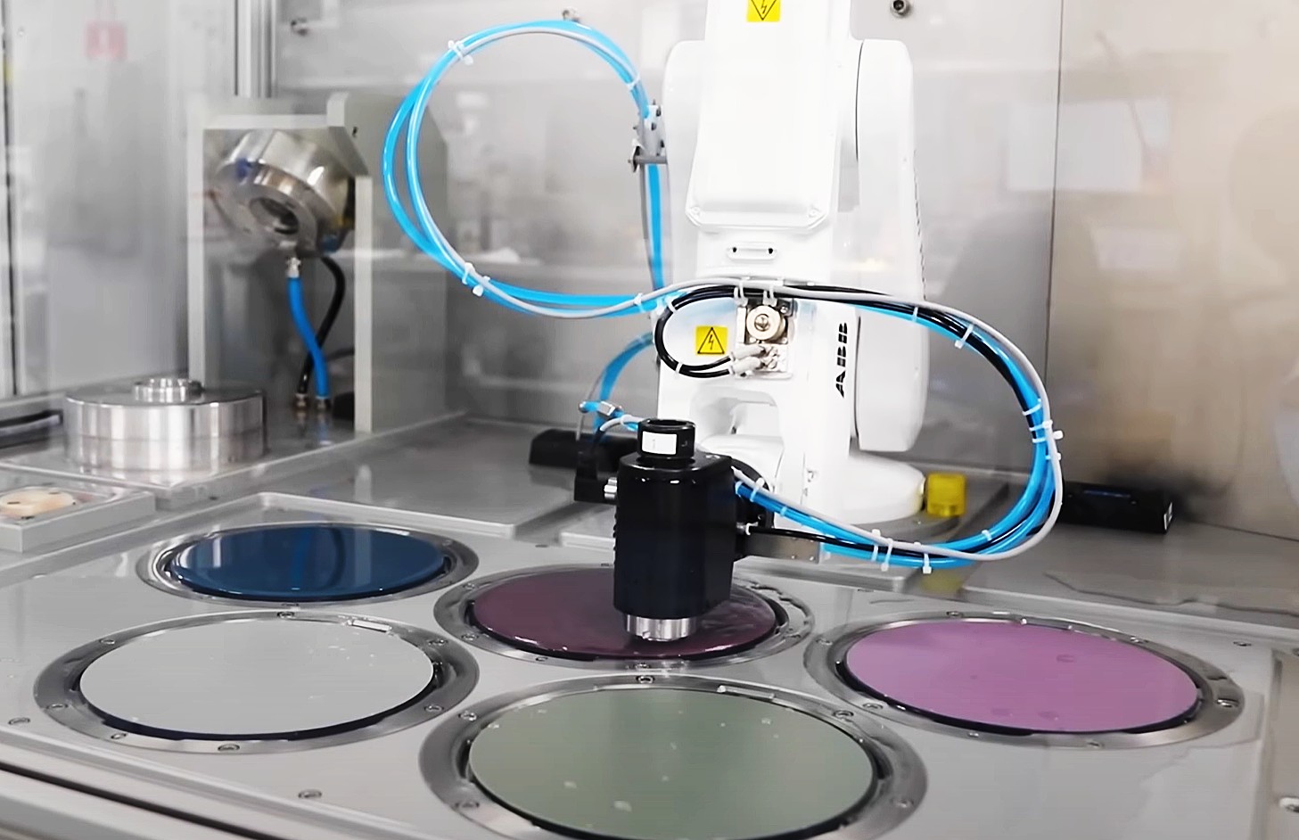 21亿的光刻机,中国荷兰光刻机最新现状