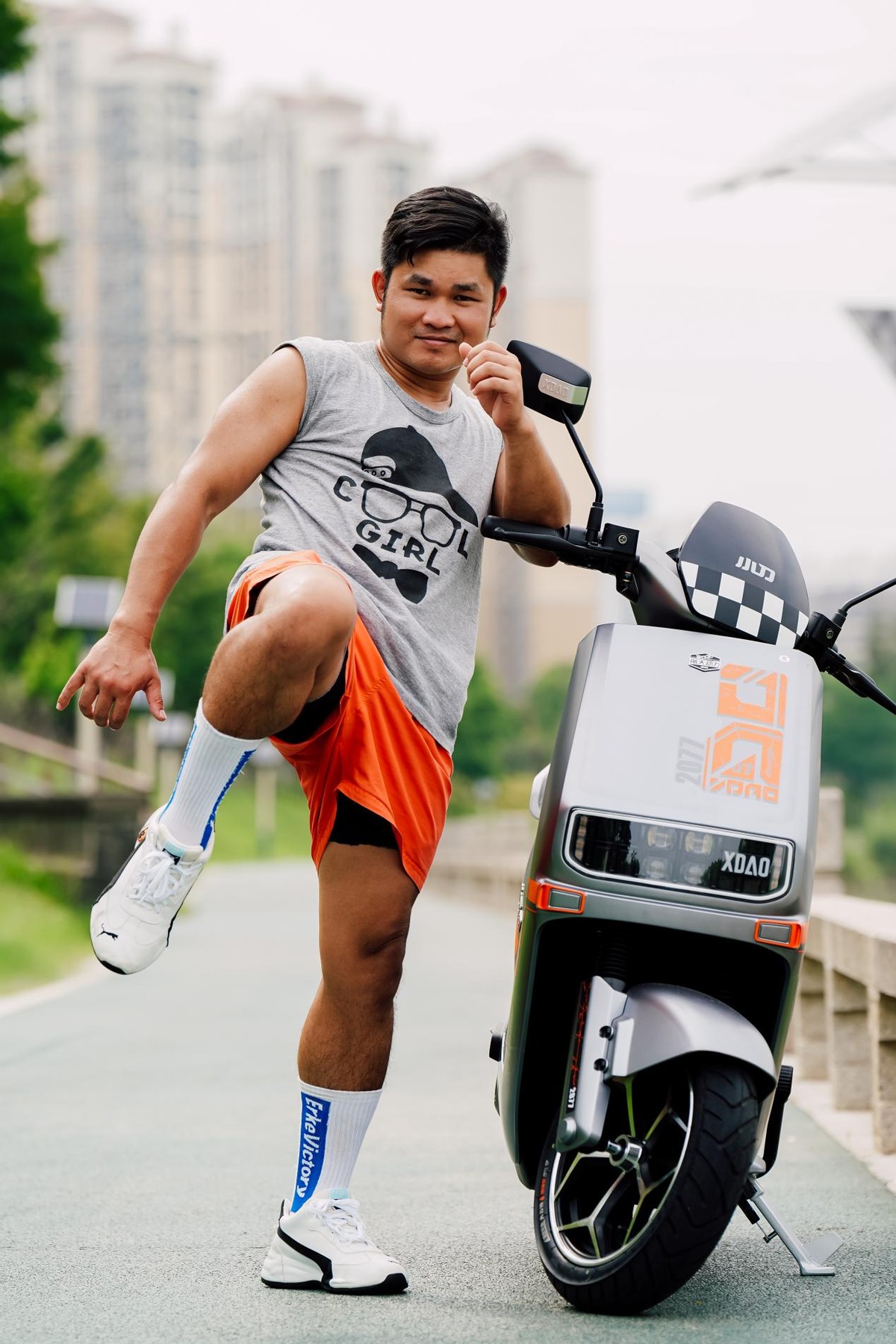 小刀电动车航天动力版2024款,航天动力小刀电动车测评