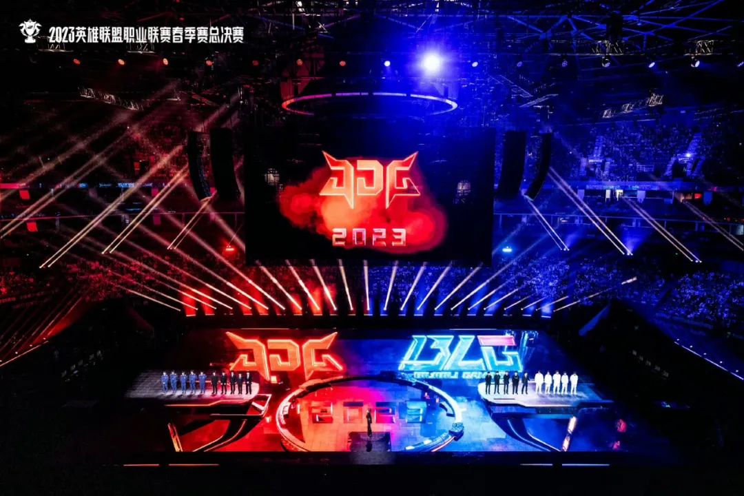 道路偏离预警行车记录仪,道路偏离预警怎么开启