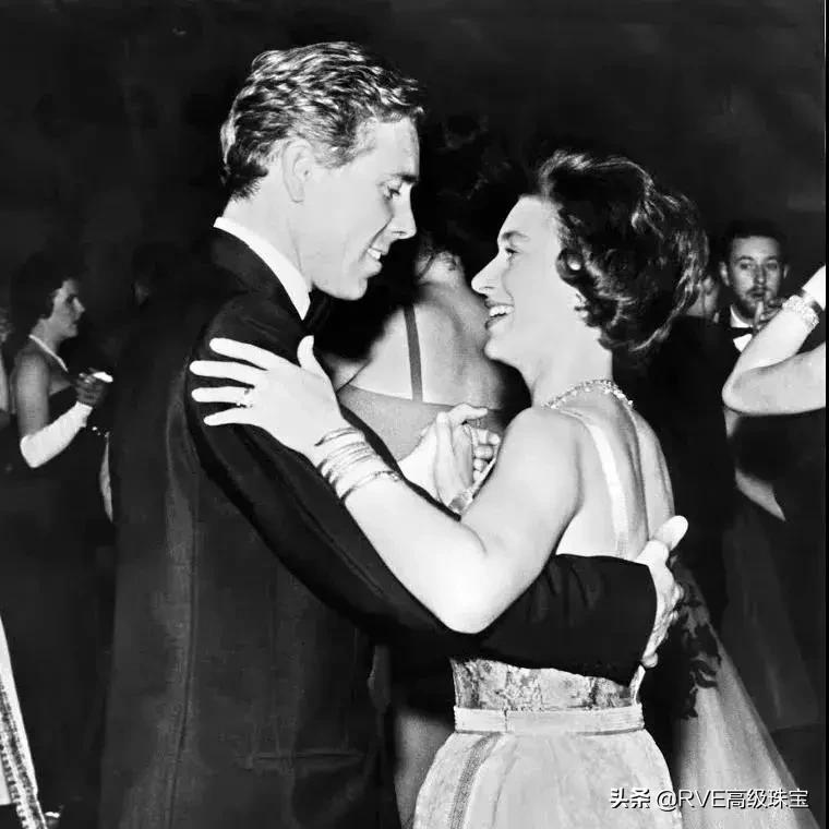 英国女王收藏黄金,玛格丽特公主珠宝