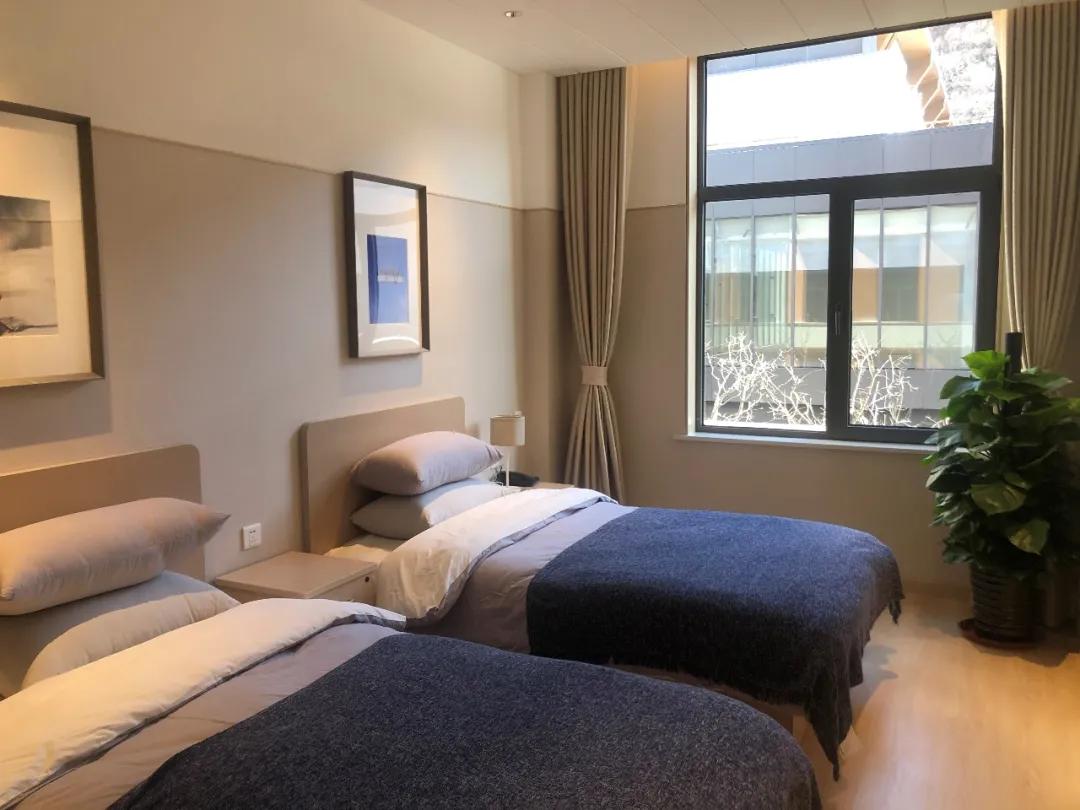 北京冬奥会会标的设计意图,北京冬奥会的场馆设计思路