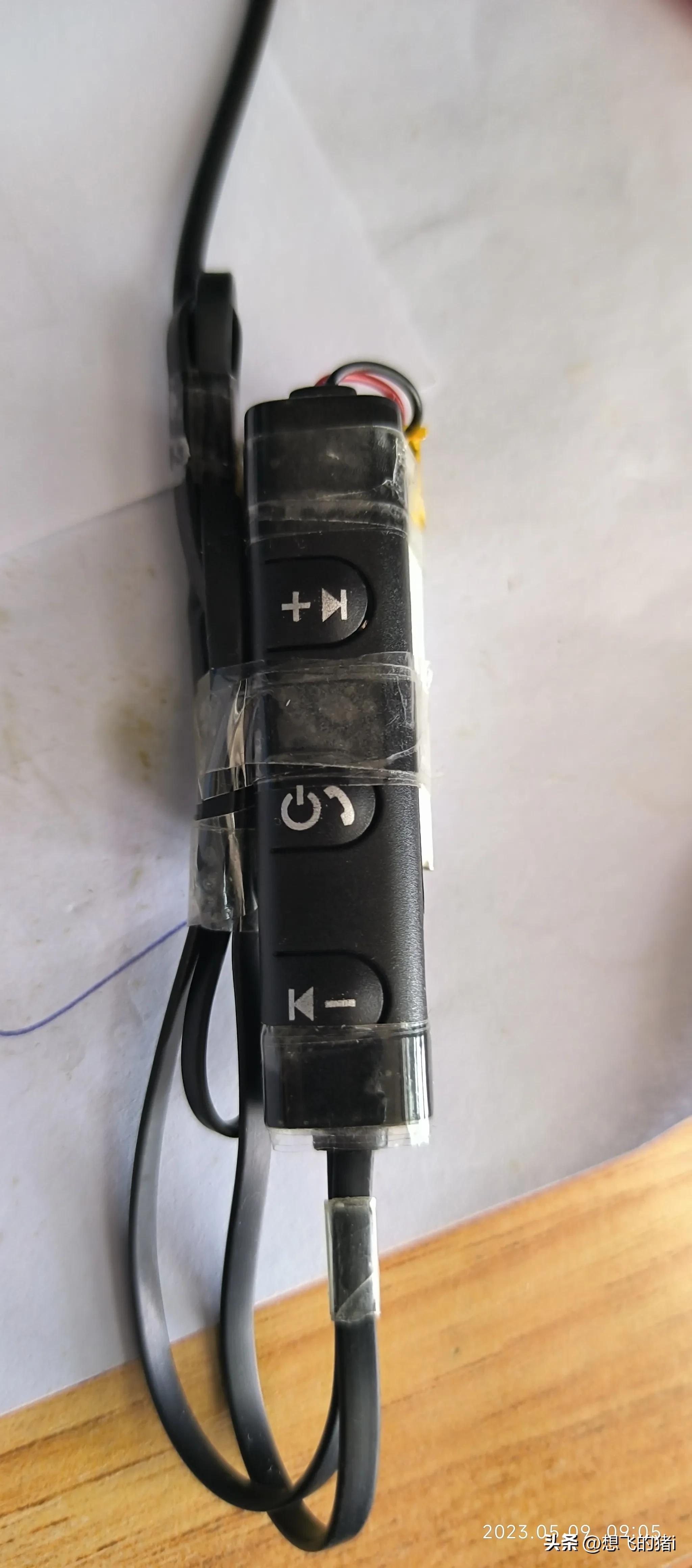 头戴式蓝牙耳机改装成蓝牙音箱,如何自己给头戴式耳机装蓝牙