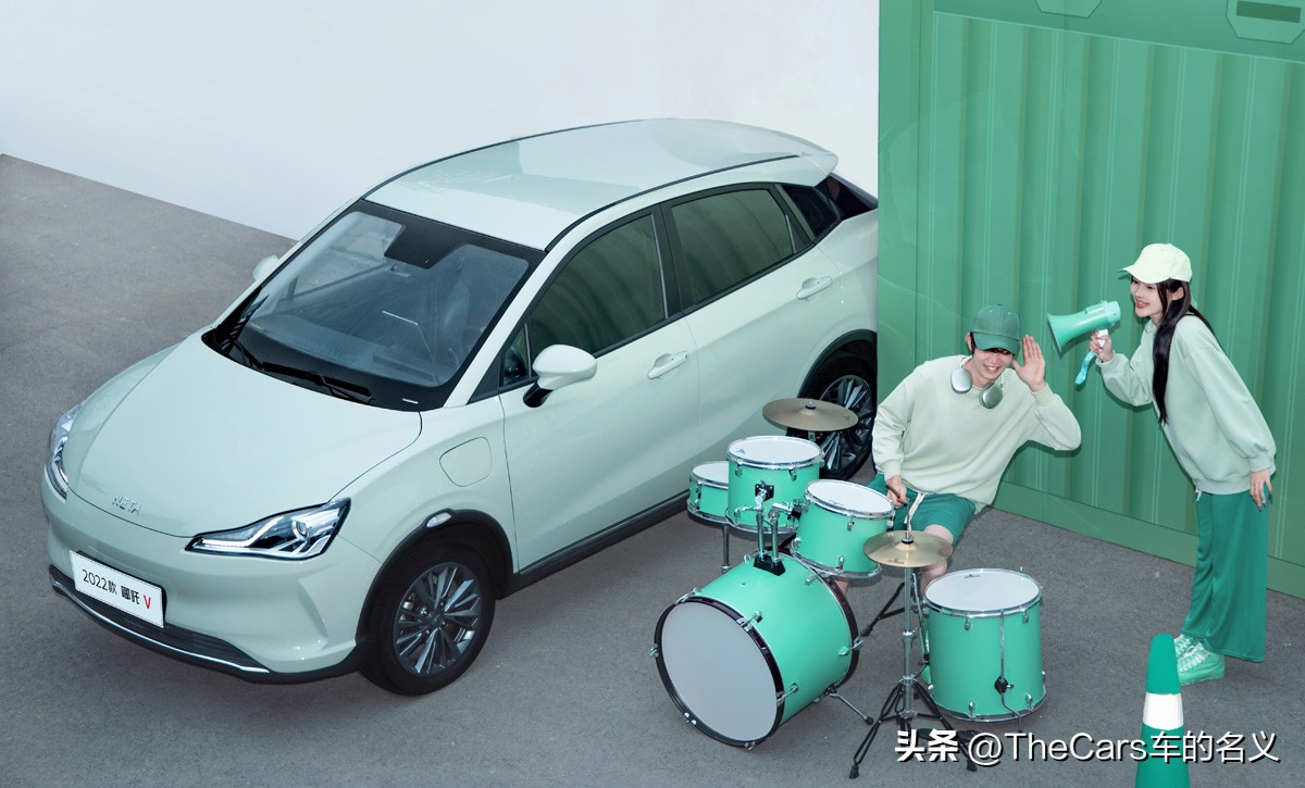 哪吒新能源汽车2019款配置,新能源哪吒车哪一款比较经济实用