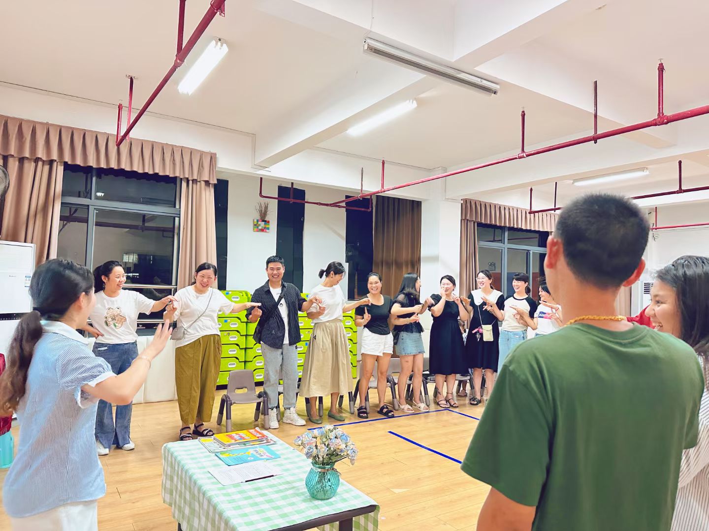 遇见美好共同成长家长会,同心同行陪伴成长幼儿园家长会