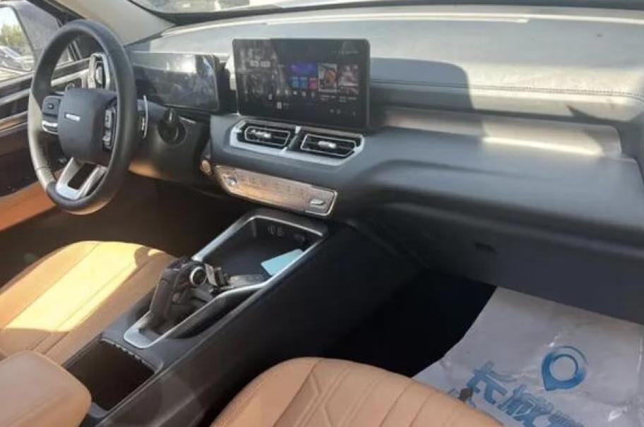 全新一代哈弗h5官图,全新一代哈弗h5实车曝光