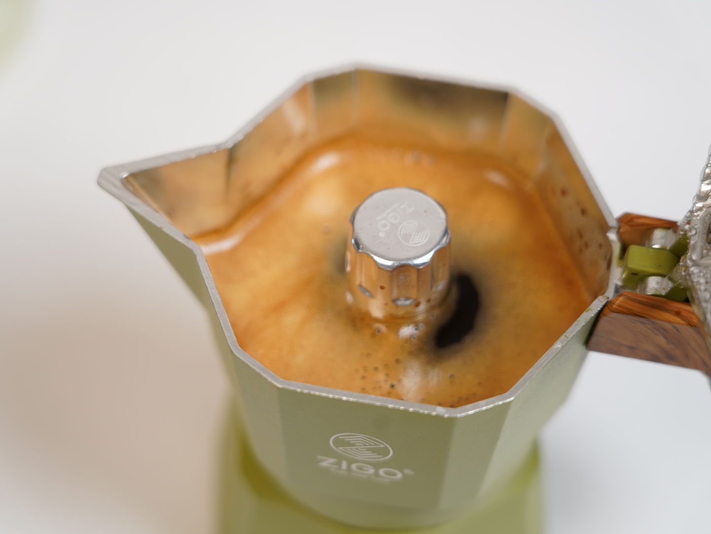 摩卡壶推荐性价比高电陶炉,如何选择合适尺寸的摩卡壶