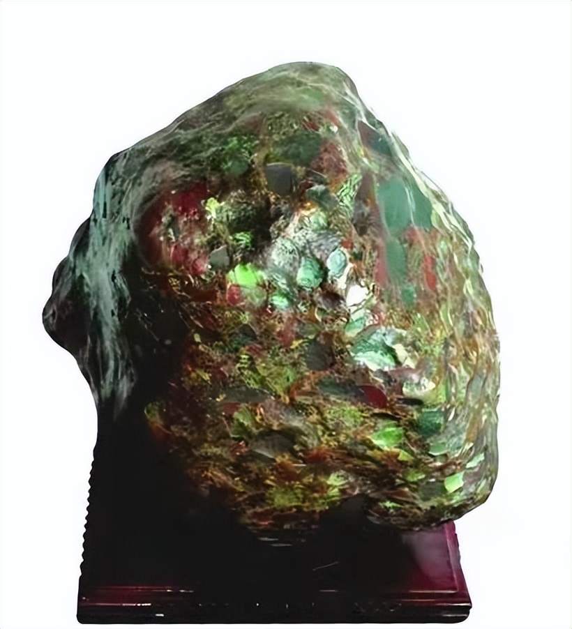 罕见的陨石奇石有哪些,纯天然奇石非常罕见白色玉陨石