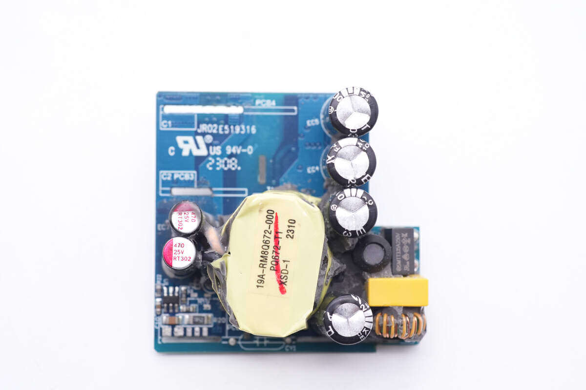 魅族pandaer无线充测评,魅族pandaer充电宝拆解