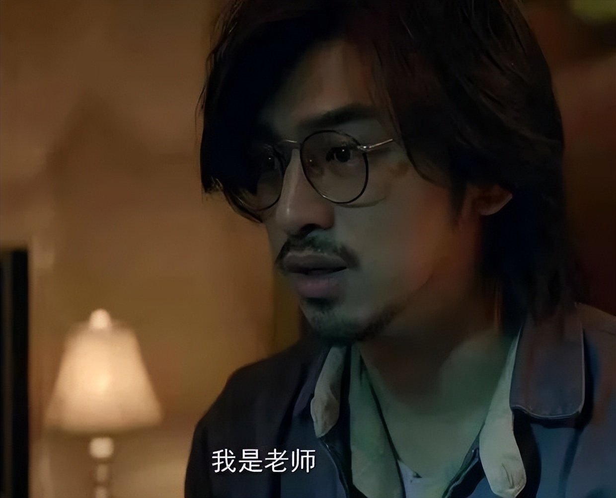 李某迪的行为属于什么违法行为,李某迪事件是否应该通报