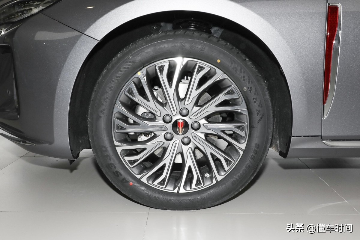 了解一下最新款的红旗h5,2.0th5红旗