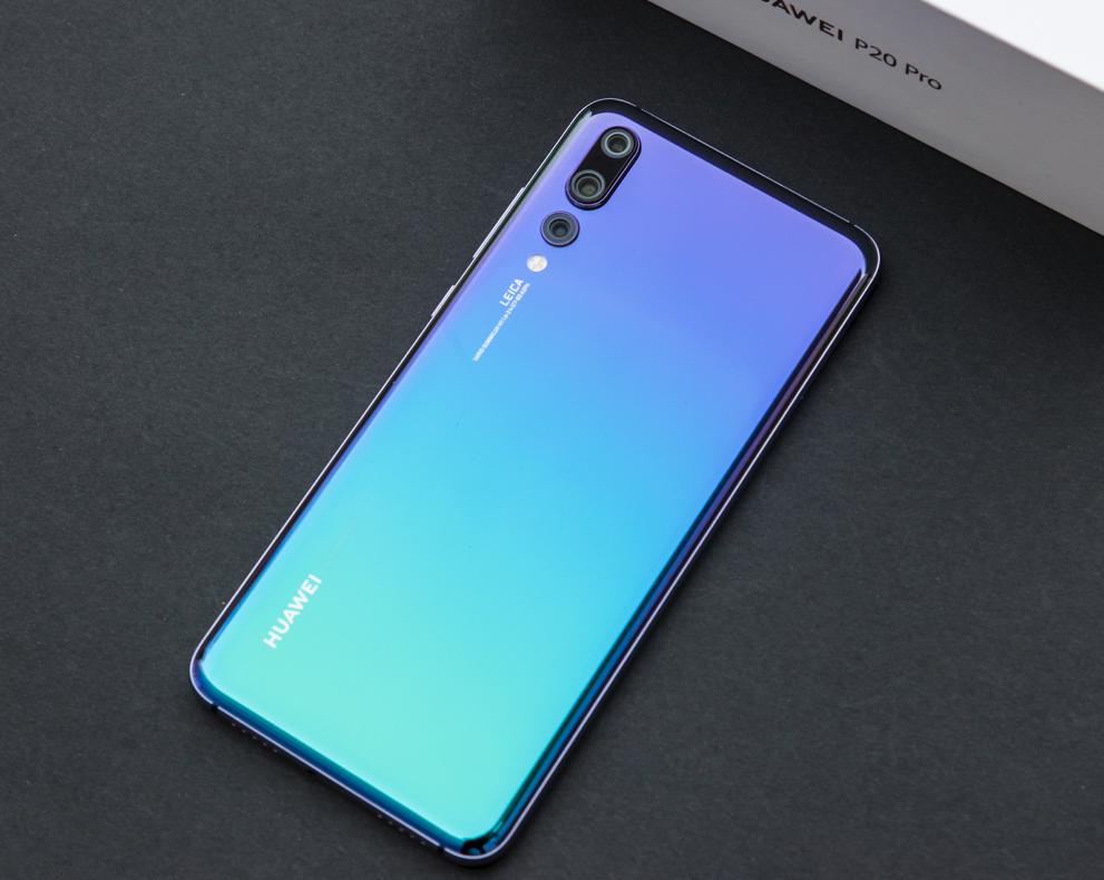 2018华为降价最狠的旗舰机,华为旗舰机现在还值得入手吗