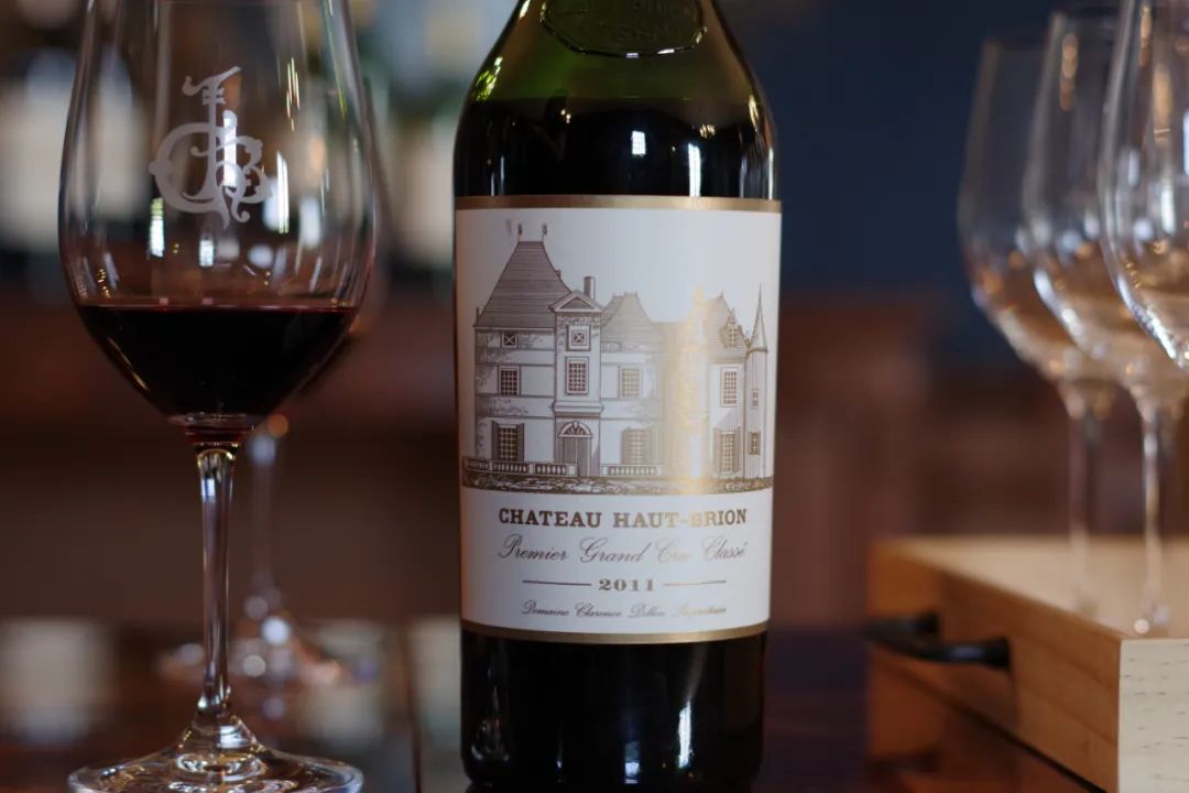 葡萄酒热销第一名拉菲,2023年中国最受欢迎十大葡萄酒