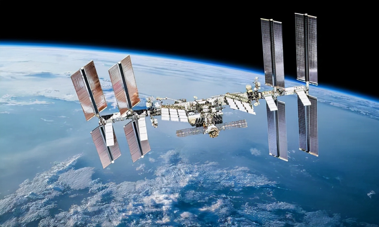 国外报道国际空间站vs中国空间站,国际空间站vs中国空间站内部对比